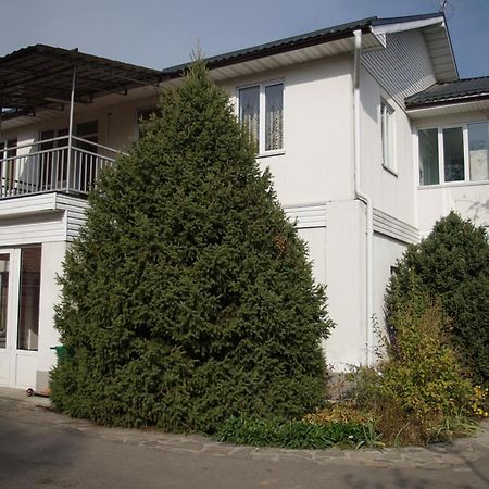 Guest House On Sadovaya Almaty Luaran gambar